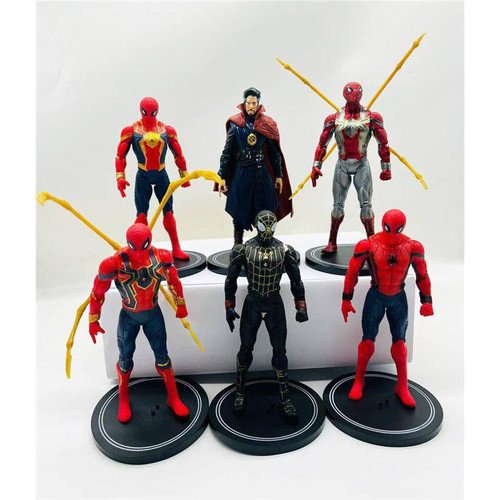 فیگور مرد عنکبوتی و دکتر استرنج