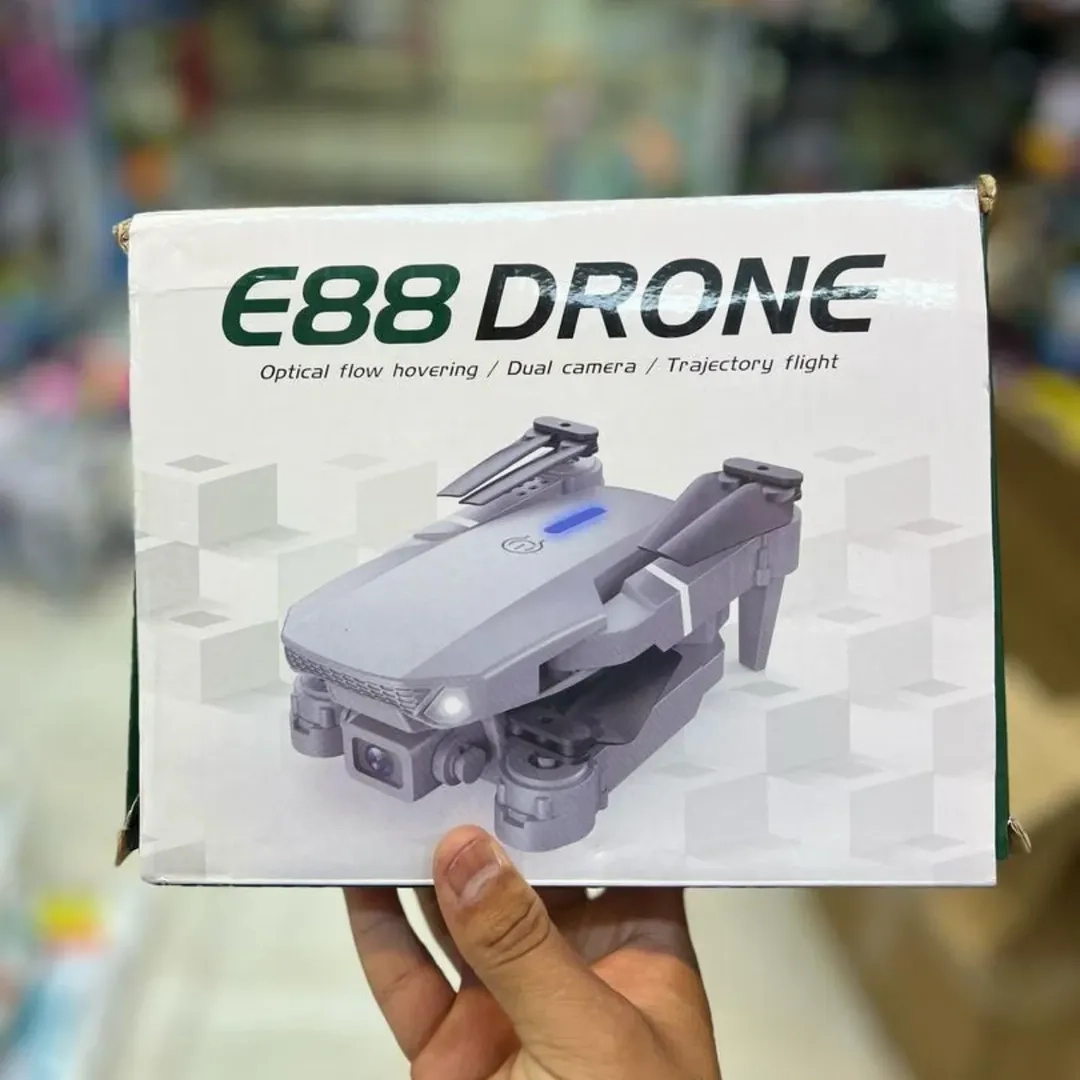 خرید پهپاد E88 DRONE تک باتری دوربین دار | فروشگاه اسباببازی قشم