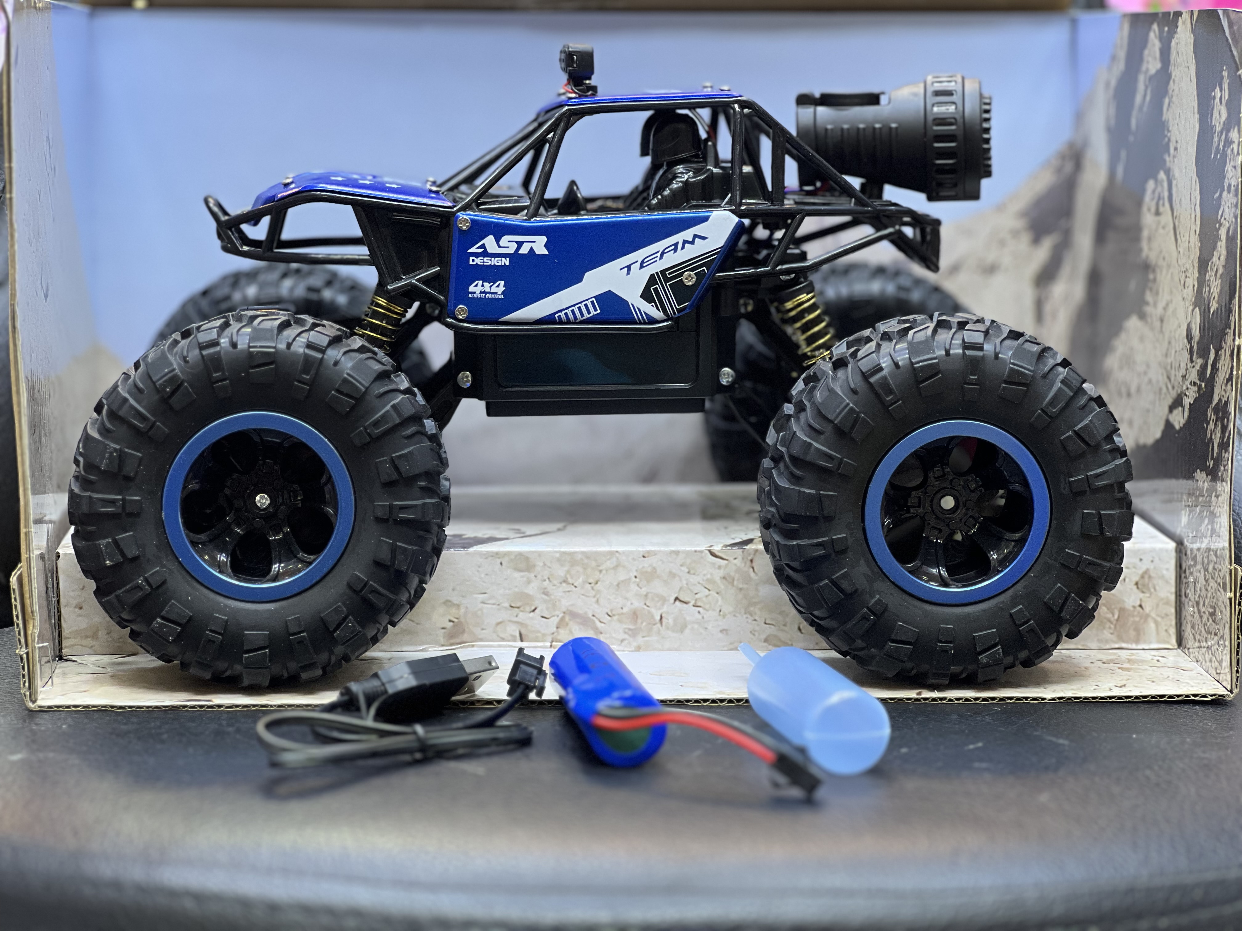 ماشین آفرود دود زا. سایز ۱:۱۶شارژی